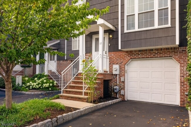 Photo - 100 Glenridge Ave Unidad 12