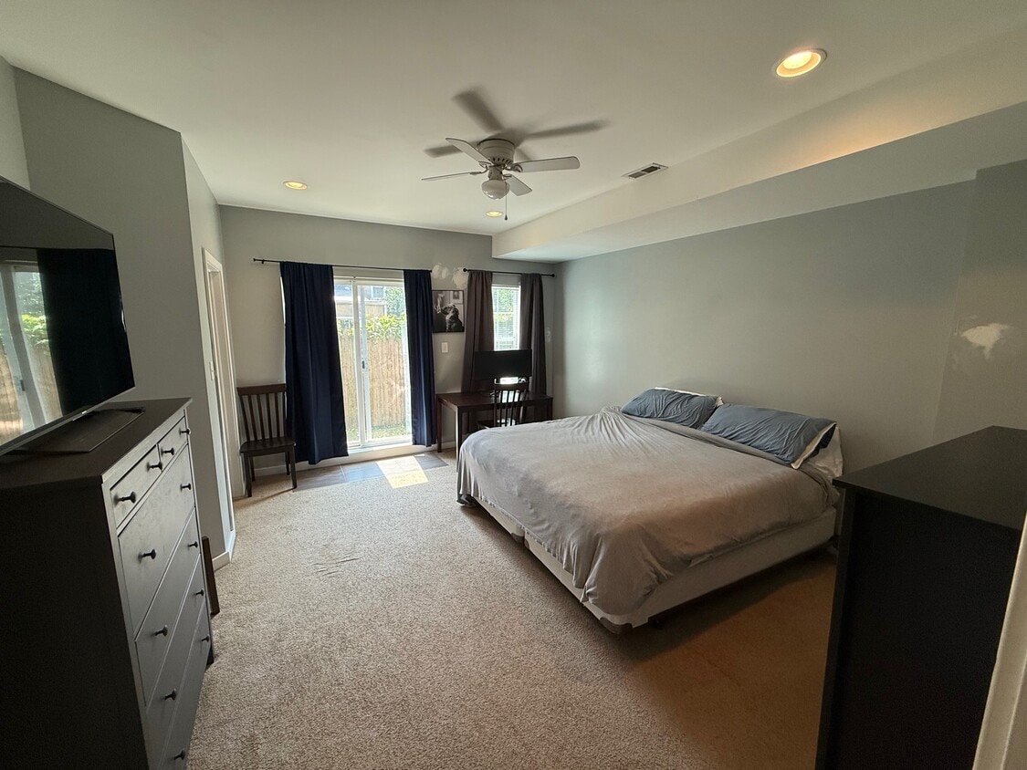 Photo - 3722 Sharp St (Philadelphia, PA)