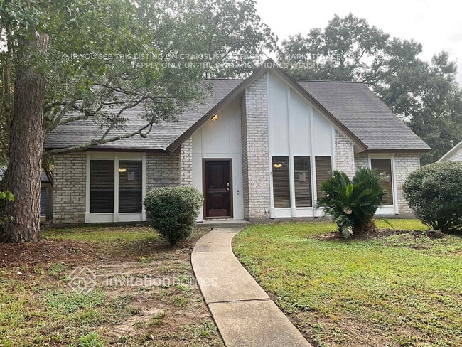 Building Photo - 4018 Pecan Knoll Dr