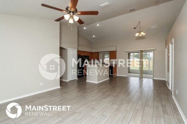 Photo - 547 Gasparilla Ave SE