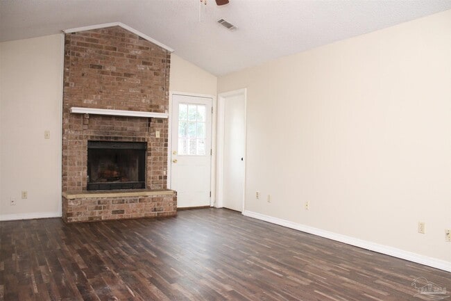 Photo - 7608 Wilshire Rd