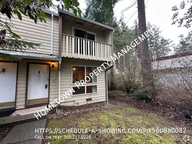 Building Photo - 2 Bedroom with W/S/G Included! Available NOW! Unit #1 Rental