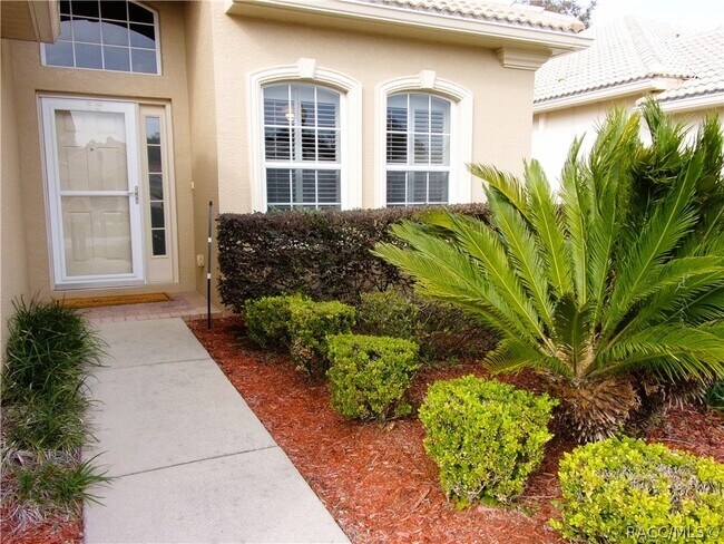 Photo - 877 W Silver Meadow Loop