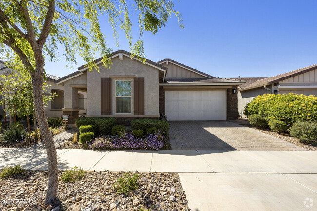 Building Photo - 5854 S Del Rancho Rental