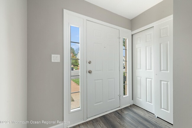 Photo - 14 Stuart Dr