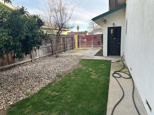 Photo - 1434 W Monte Vista Ave