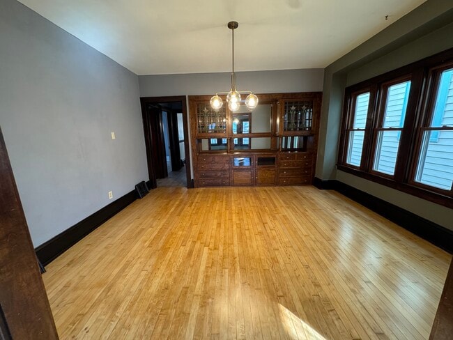 Photo - 2516 S Brisbane Ave Unit 2516 S Brisbane Ave