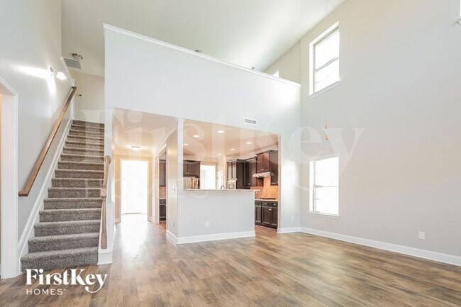 Photo - 825 Walton Ct Casa