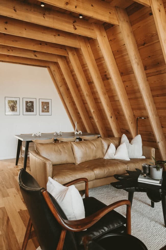 Photo - 503 NW D St Unit ID1363333P