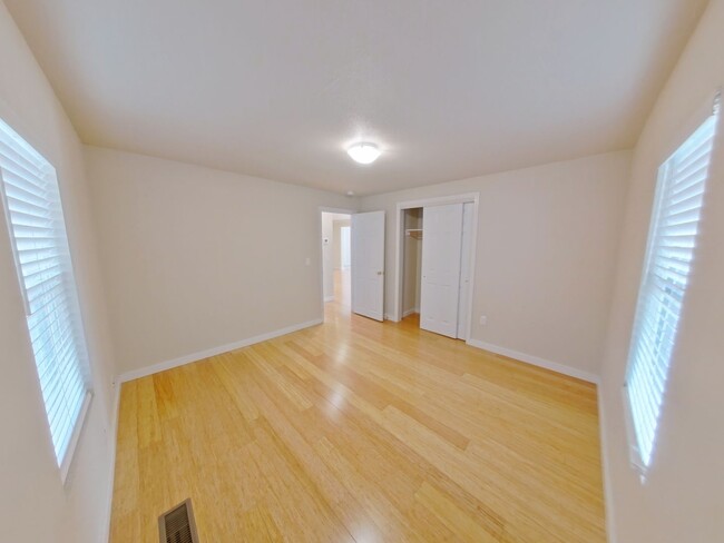 Photo - Updated 3Bed/2Bath Home - HUGE Backyard & ...