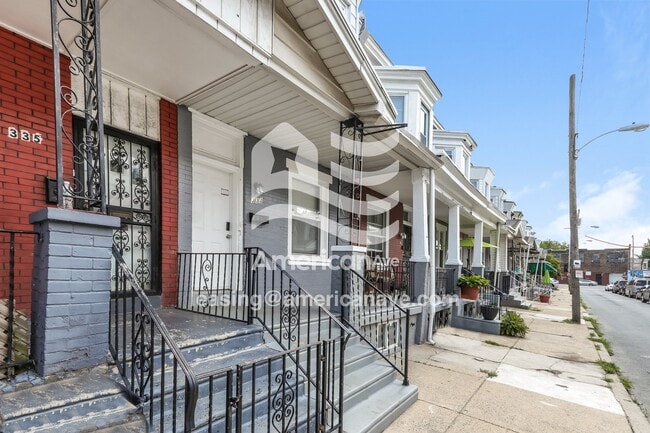 Photo - 333 N Robinson St