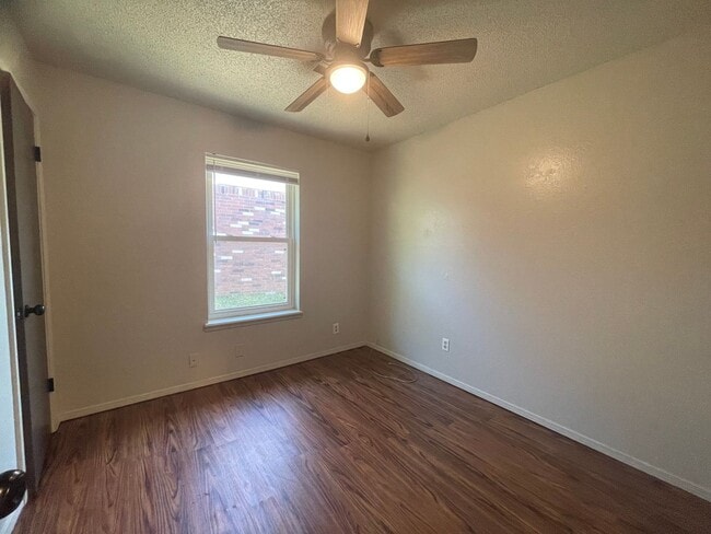 Photo - Cute Glenpool 3BD/1.5 BA near High School