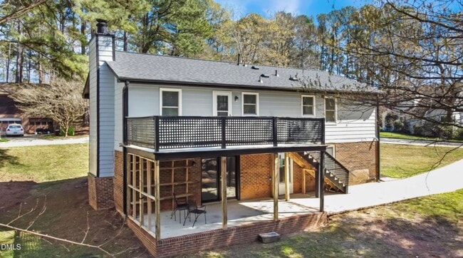 Photo - 820 Nuttree Pl