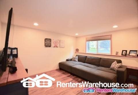 Photo - 13743 Yosemite Ave S