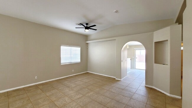 Photo - 319 Mulberry Glen Dr