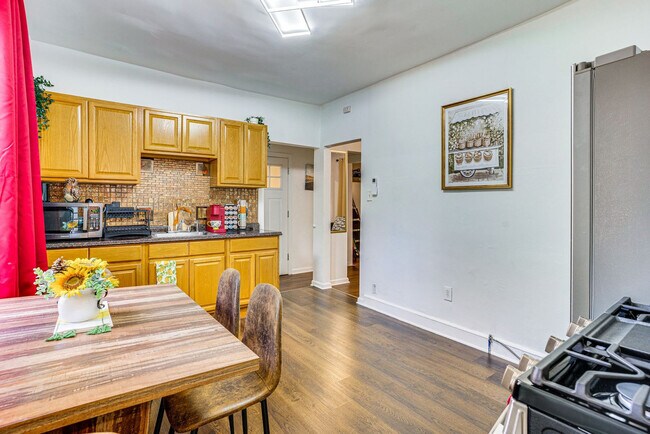Photo - 15 Green Ct Unit SI ID1546250P