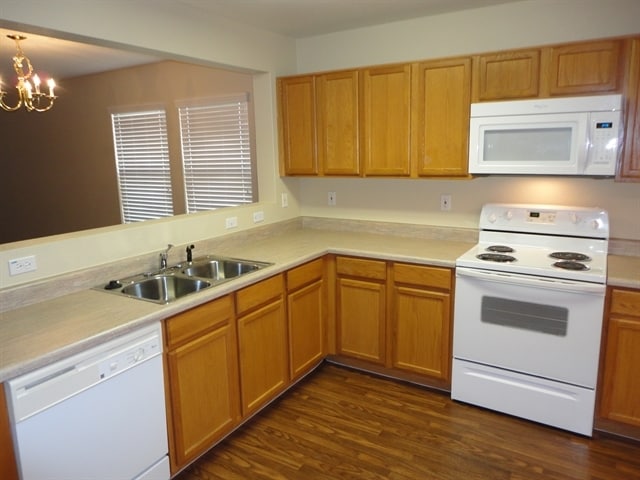 Photo - 211 E Valley View Dr