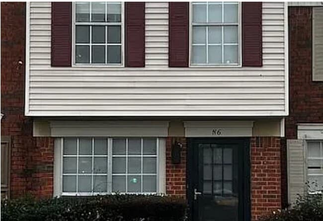 Building Photo - 10500 Lake June Rd