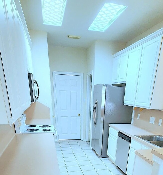 Photo - 2 Peach Ridge Pl