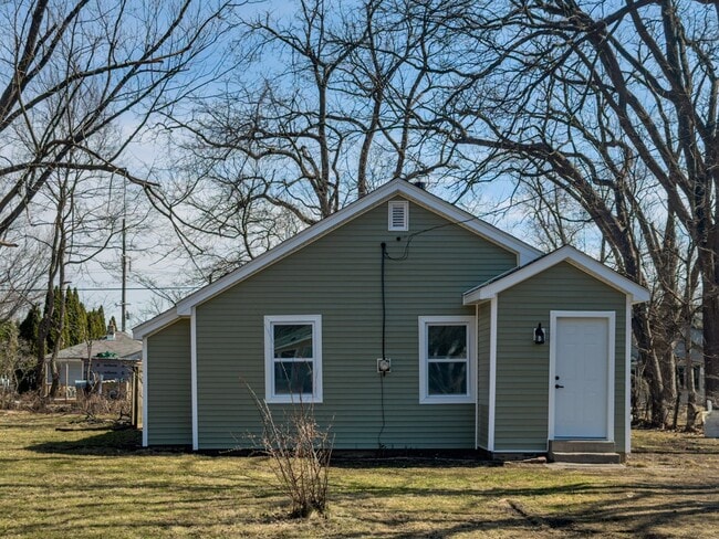 Building Photo - 612 Atwood Ave