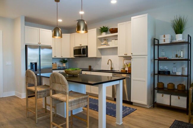 NOVEL University Place by Crescent Communities