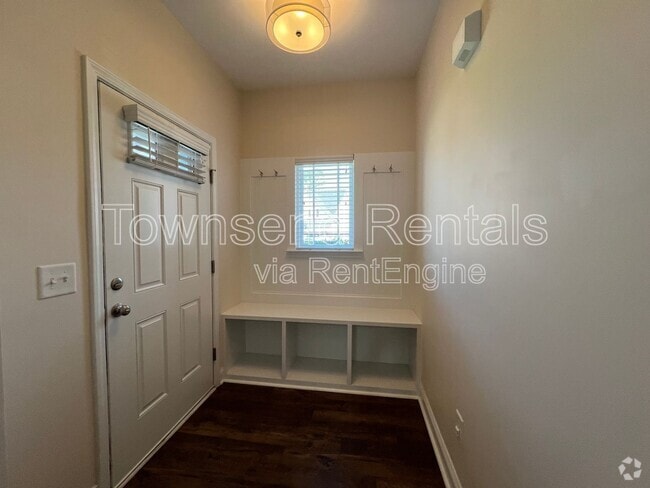 Building Photo - 4411 Low Oak Ct Rental