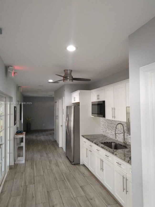 Photo - 3510 Oaks Way Unit 509