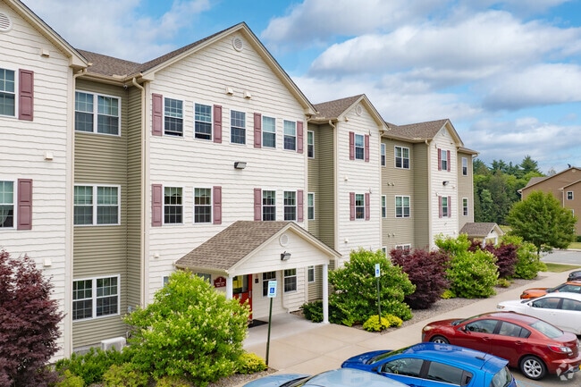 Golden Ridge Apartments