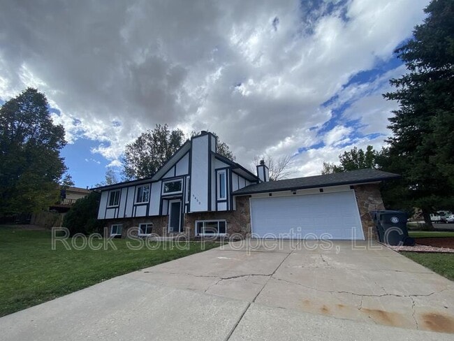 Photo - 5450 Atlantic Dr