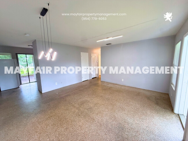 Photo - 40 NW 32nd Ave