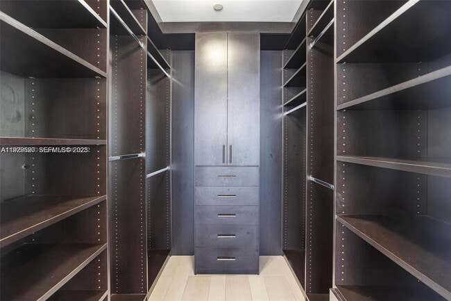 Photo - 1100 Biscayne Blvd