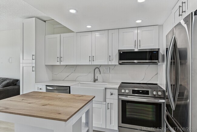 2900 NE 30th St Unidad D-3
