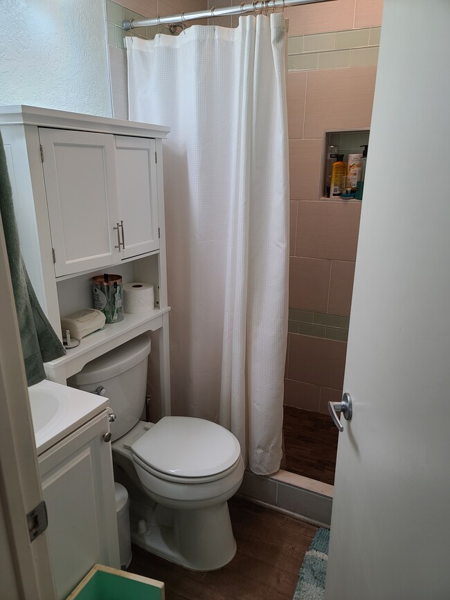 Building Photo - 3400 Santa Maria Way Unit 203