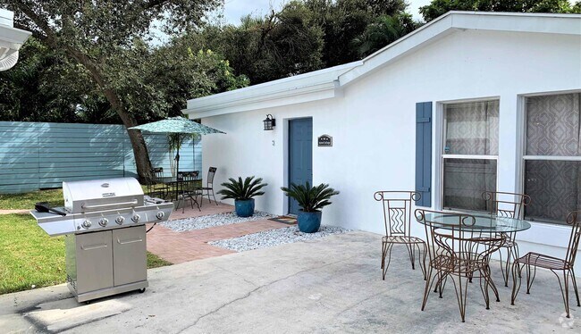 Building Photo - 918 Upland Rd Rental