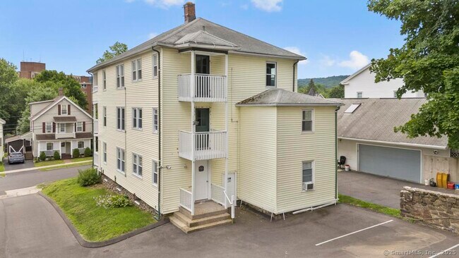 Photo - 52 Jacobs St