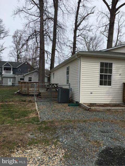 Photo - 3848 2nd St