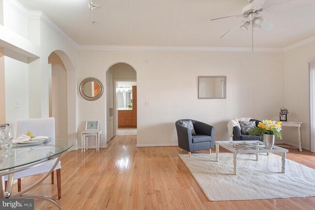 Photo - 12956 Centre Park Cir