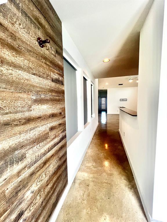Photo - 5900 Toscana Ave