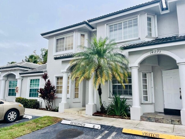 Building Photo - 14273 SW 121st Pl Unit 3