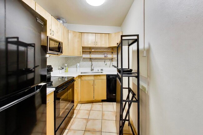 Photo - 300 N State St Unit 4702