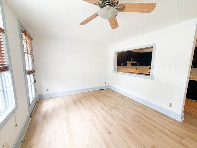 Photo - 208 N Buchanan Blvd