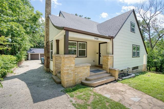 Building Photo - 1408 W Main St Rental