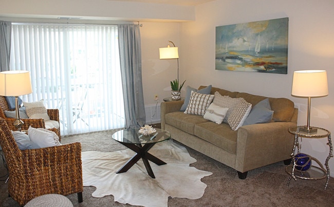 Essex Park Apartments and Townhomes