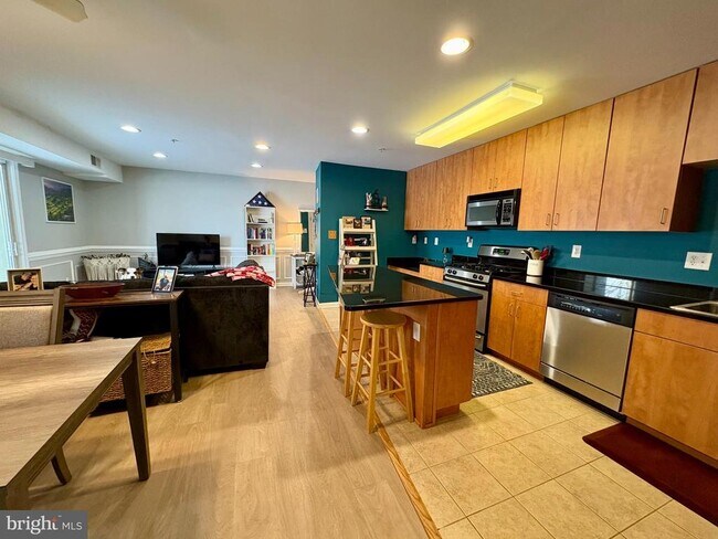 Photo - 1101 Primrose Ct Unit 102