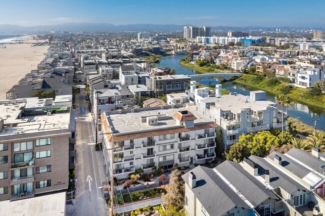 Photo - 17 Northstar Street