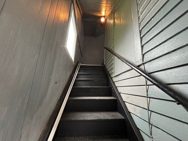 Photo - 72 Edmonds St Unit 3