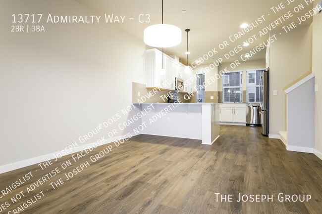 Photo - 13717 Admiralty Way