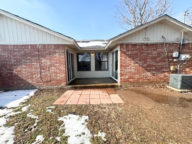 Photo - 339 NW 119th St