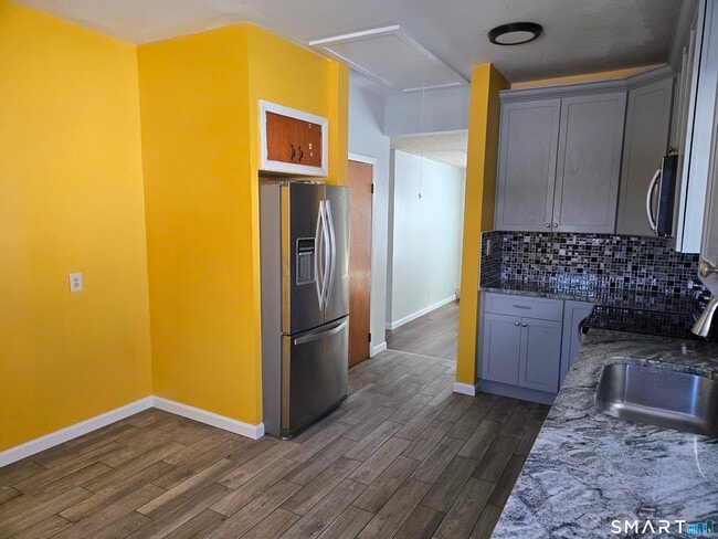 Photo - 126 Sherman Ave Unit 2