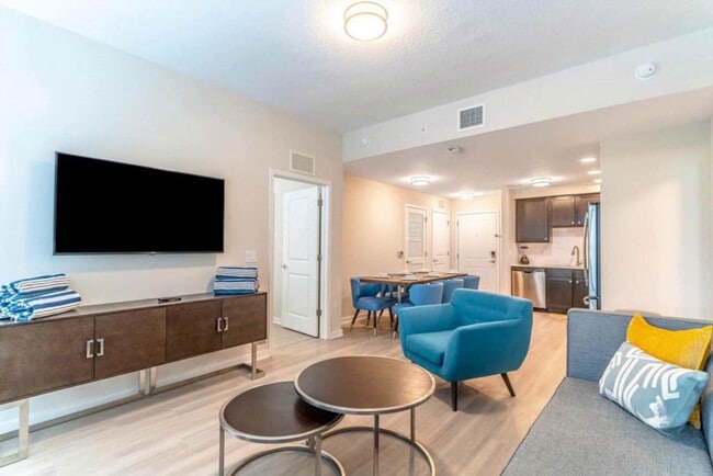 Building Photo - 4001 Breakview Dr Rental